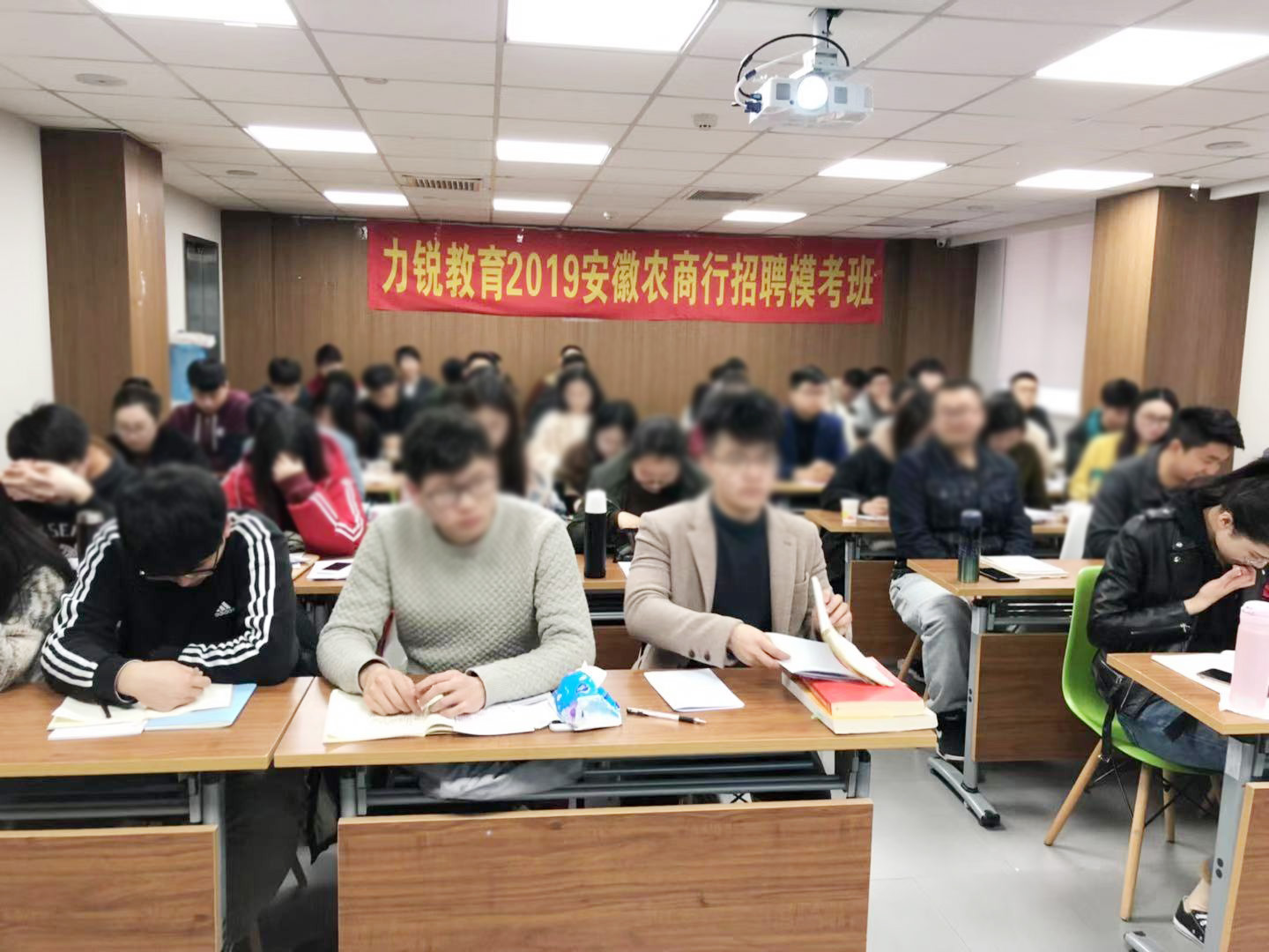 微信图片_20190314112110.jpg